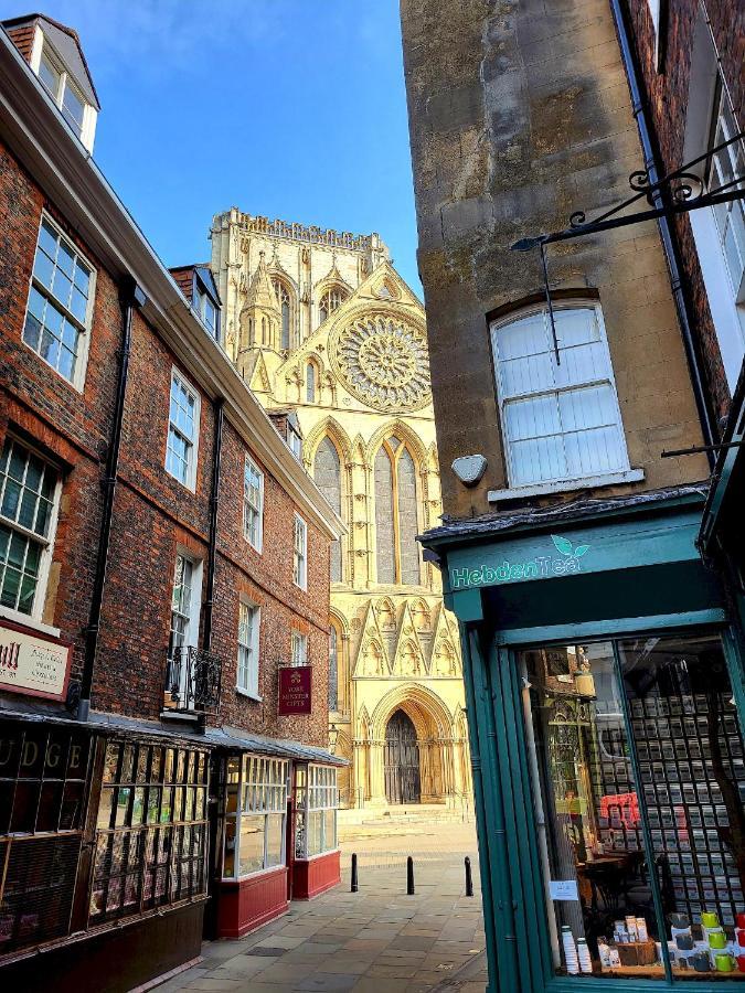 Chapter House * York