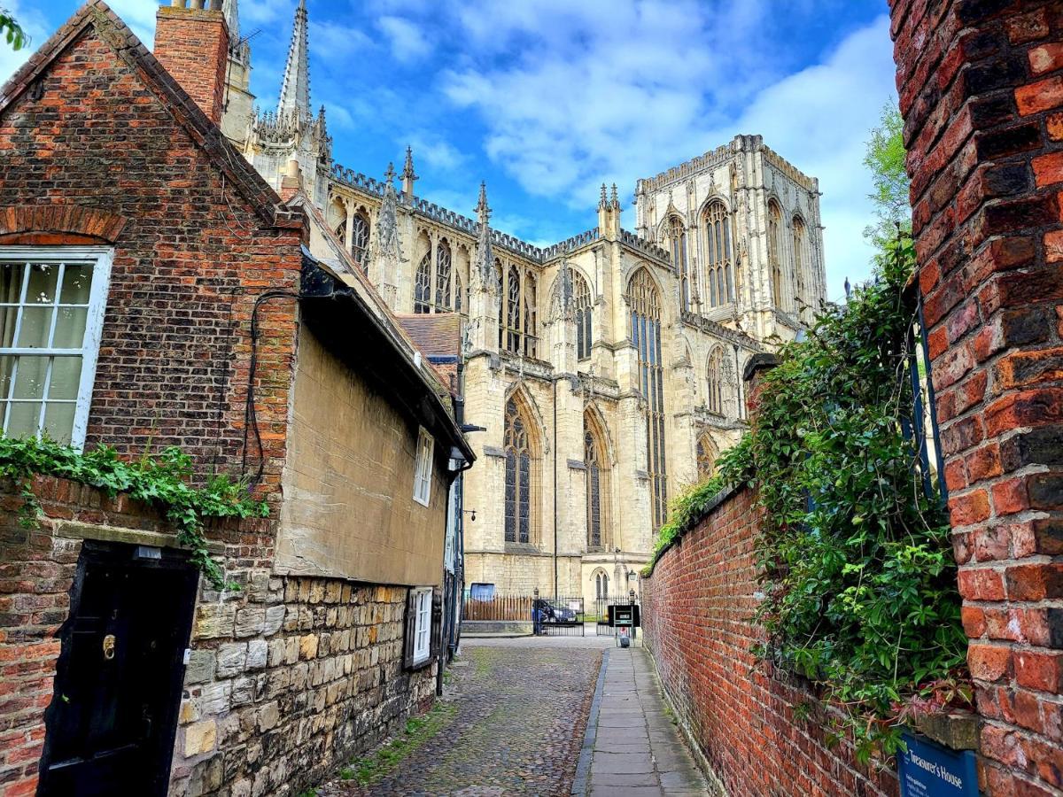 Chapter House York